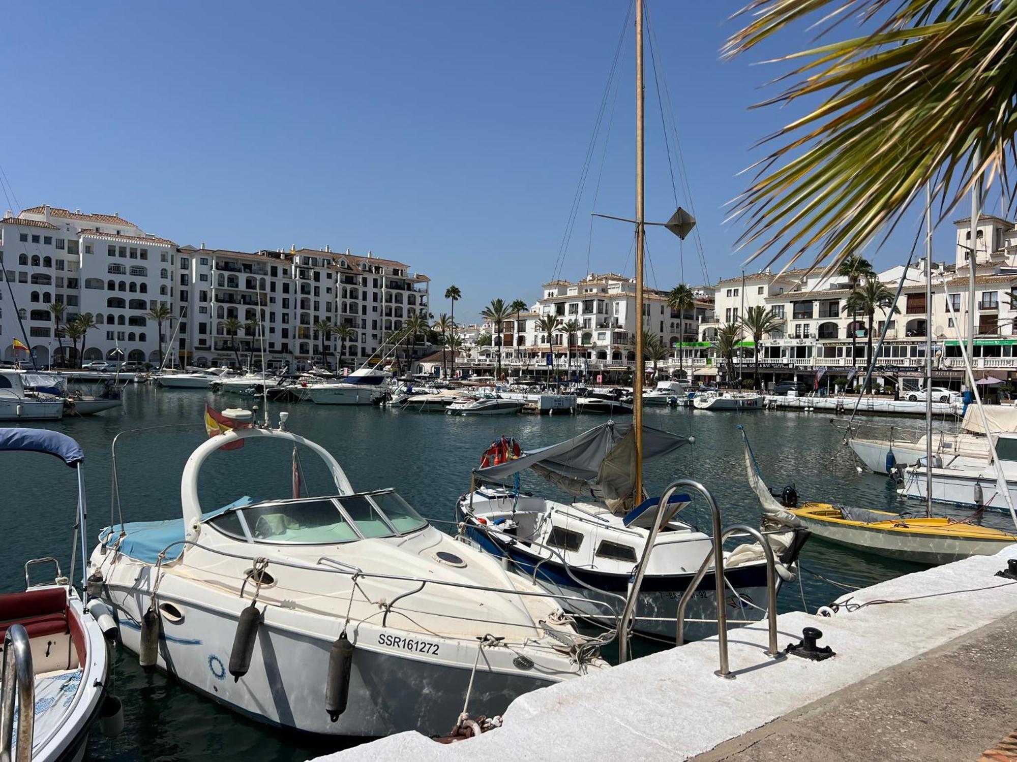 Apartmán Puerto De La Duquesa Manilva Exteriér fotografie